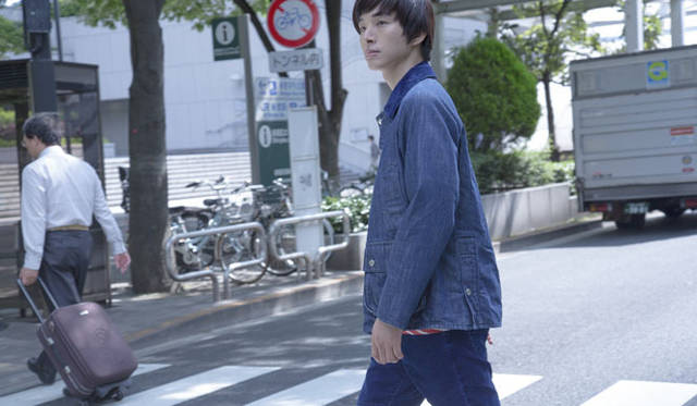 <strong>Smith ＆ Hardy｜スミス ＆ ハーディ</strong>　2013春夏コレクション　ブルゾン参考商品、Tシャツ1万8900円、ショーツ2万3100円