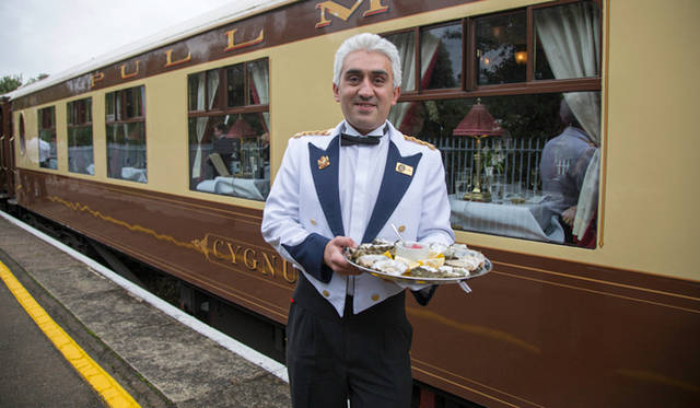 <strong>伝統と革新の英国ロイヤル文化を巡る旅</strong>