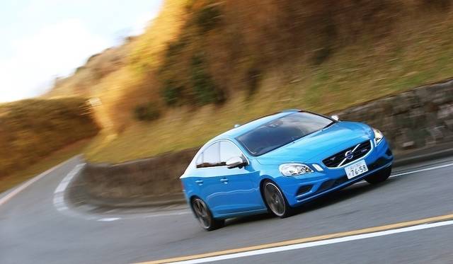 <strong>Volvo S60 AWD R-Design Polestar Performance package｜<br />ボルボ S60 AWD Rデザイン ポールスター パフォーマンス パッケージ</strong>