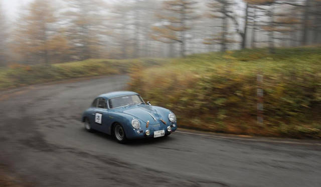 <strong>浅間ヒルクライム2012｜Asama Hillclimb 2012</strong><br />356Aは、ポルシェ博士の残した傑作356の第二世代モデル
