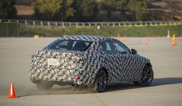 <strong>Lexus IS Prototype｜レクサス IS プロトタイプ</strong>