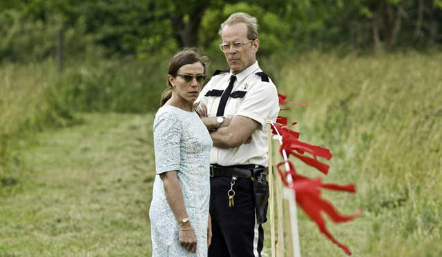 <strong>MOVIE｜『ムーンライズ・キングダム』</strong>　個性的なスージーの母、ローラ役にはフランシス・マクドーマンド。複雑な大人心を演じてみせた ©Focus Features