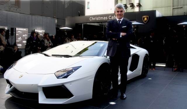 <strong>Lamborghini Aventador LP 700-4 Roadster｜ランボルギーニ アヴェンタドール LP 700-4 ロードスター </strong><br />ランボルギーニ ジャパン カントリーマネージャー エジナルド・ベルトーリ氏
