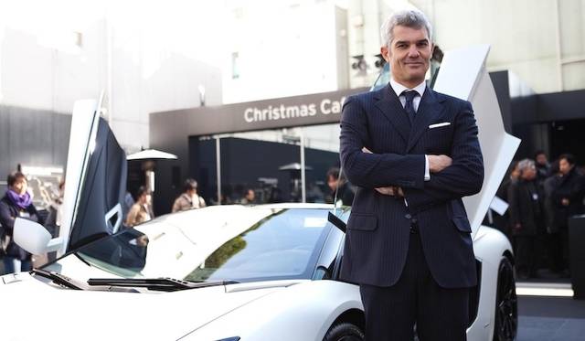 <strong>Lamborghini Aventador LP 700-4 Roadster｜ランボルギーニ アヴェンタドール LP 700-4 ロードスター </strong><br />ランボルギーニ ジャパン カントリーマネージャー エジナルド・ベルトーリ氏