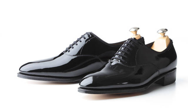 　「GARNIER II（ガルニエ 2）」 21万円（シューツリー込み）