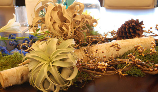 <strong>和気雅美｜FLORALUXE / New York Flower School</strong>　クリスマスリースで、2013年のラッキーカラーを先取り！