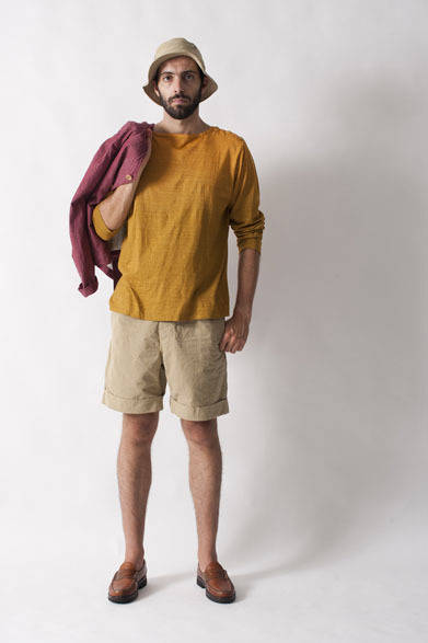 <strong>FUJITO｜フジト</strong>　2013春夏コレクション　No Collar Jacket2万9400円、Basque Shirts1万6800円、Gurkha Shorts1万7850円、Safari Hat8400円