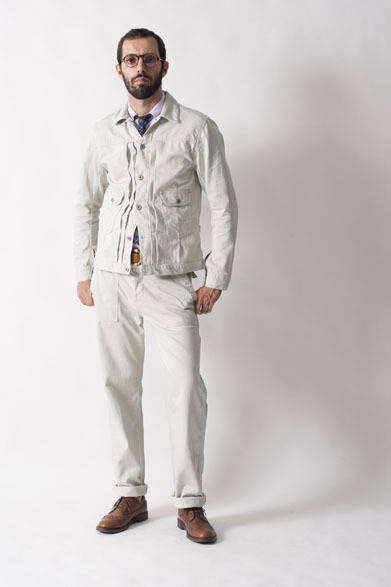 <strong>FUJITO｜フジト</strong>　2013春夏コレクション　11MJ Jacket2万7300円、B.D Shirts1万8900円、Fatigue Pants1万8900円、Leather Ring Belt1万2600円