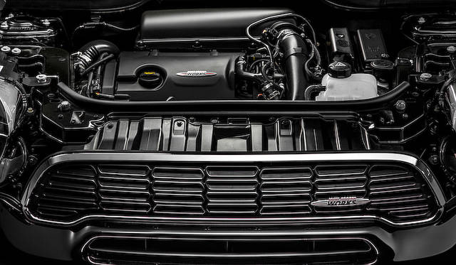 <strong>MINI John Cooper Works Paceman｜ミニ ジョン・クーパー ワークス ペースマン</strong>