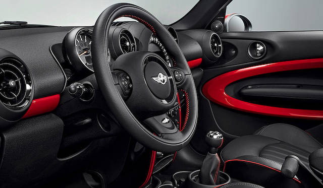 <strong>MINI John Cooper Works Paceman｜ミニ ジョン・クーパー ワークス ペースマン</strong>