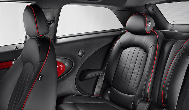 <strong>MINI John Cooper Works Paceman｜ミニ ジョン・クーパー ワークス ペースマン</strong>