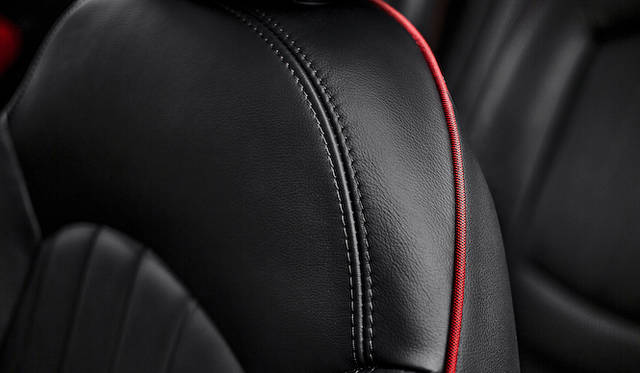 <strong>MINI John Cooper Works Paceman｜ミニ ジョン・クーパー ワークス ペースマン</strong>