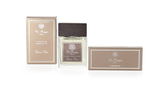 <strong>Dr.Vranjes｜ドットール・ヴラニエス</strong>　CARPARFUMのフレグランスタイプとシートタイプ（右）