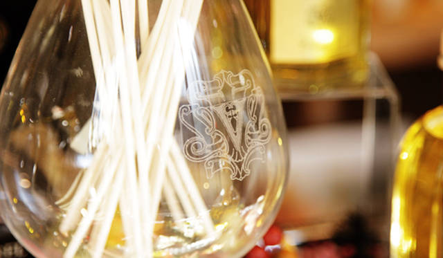 <strong>Dr.Vranjes｜ドットール・ヴラニエス</strong>　