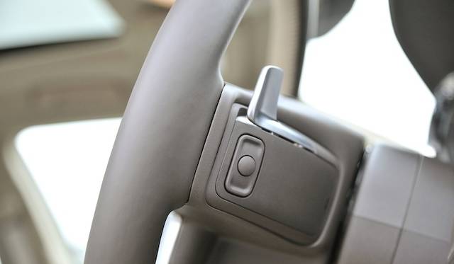 <strong>Chrysler 300C Luxury｜クライスラー 300C ラグジュアリー</strong>