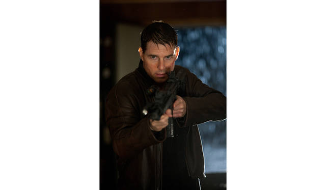 <strong>MOVIE｜『アウトロー』</strong>　 © 2012 Paramount Pictures. All Rights Reserved.