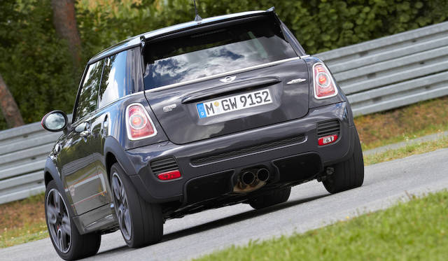 <strong>MINI John Cooer Works GP｜ミニ ジョン・クーパー・ワークス GP</strong>