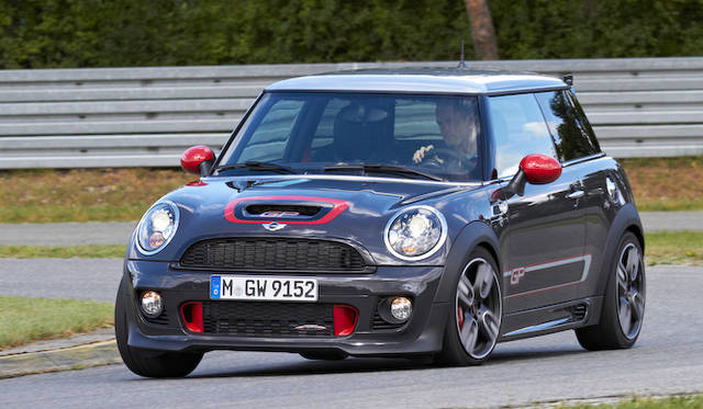 <strong>MINI John Cooer Works GP｜ミニ ジョン・クーパー・ワークス GP</strong>