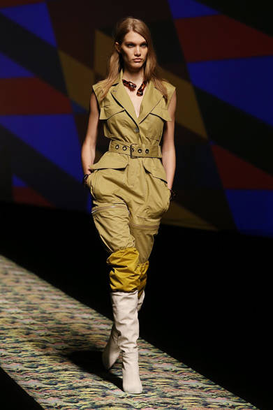 　2013年春夏コレクション