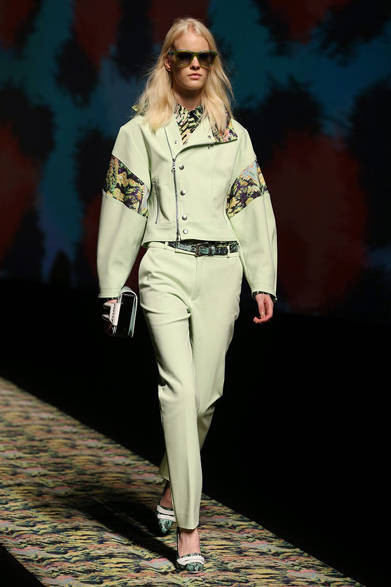 　2013年春夏コレクション