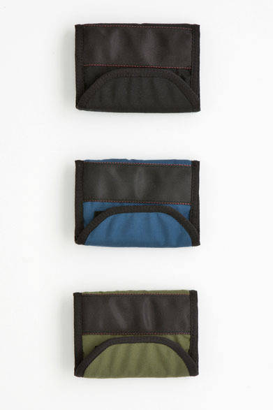 　「MHL.×BRIEFING」　ウォレット各1万1550円