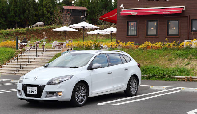 <strong>Renault Megane Estate GT Line｜ルノー メガーヌ エステートGTライン</strong>
