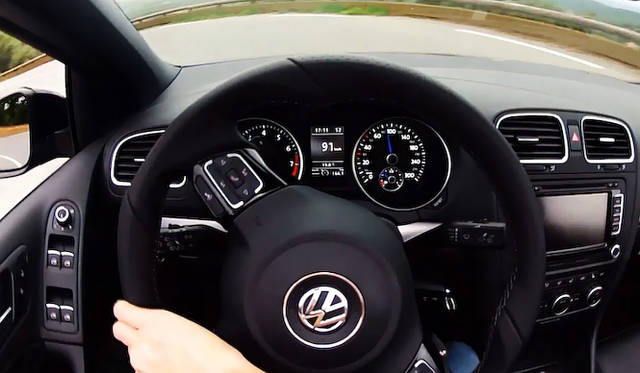 <strong>Volkswagen Golf R Cabriolet｜フォルクスワーゲン ゴルフ R カブリオレ</strong>