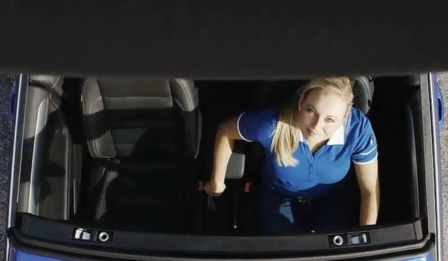 <strong>Volkswagen Golf R Cabriolet｜フォルクスワーゲン ゴルフ R カブリオレ</strong>