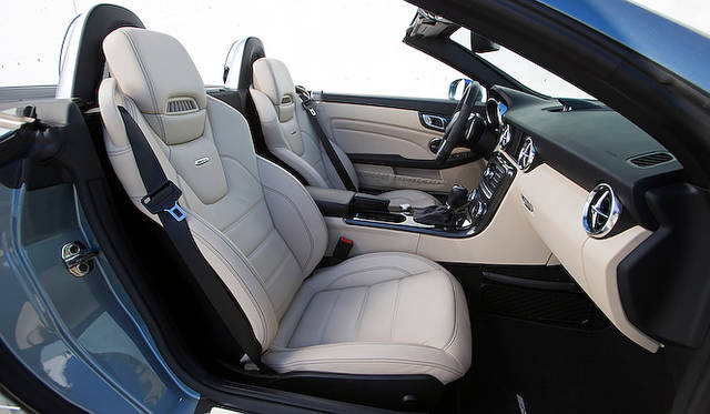 <strong>Mercedes-Benz SLK 55 AMG｜メルセデス・ベンツ SLK 55 AMG</strong>