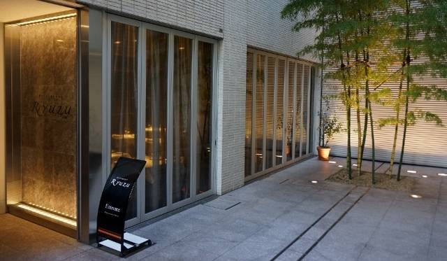 <strong>EAT｜レストラン リューズ</strong>　店の外観