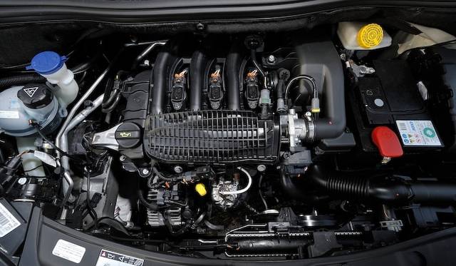 <strong>Peugeot 208｜プジョー 208</strong><br />83psを発生する、新開発の直列3気筒エンジンは、排気量1.2リッター