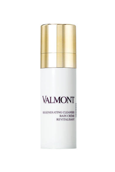 <strong>VALMONT｜ヴァルモン</strong>　＜ヘア＆スカルプケア＞　「ヘアリペア シャンプー」　頭皮と毛髪の汚れをしっかり落とし、成分を受け入れやすく整えるクリームタイプのシャンプー。8400円（100mL）