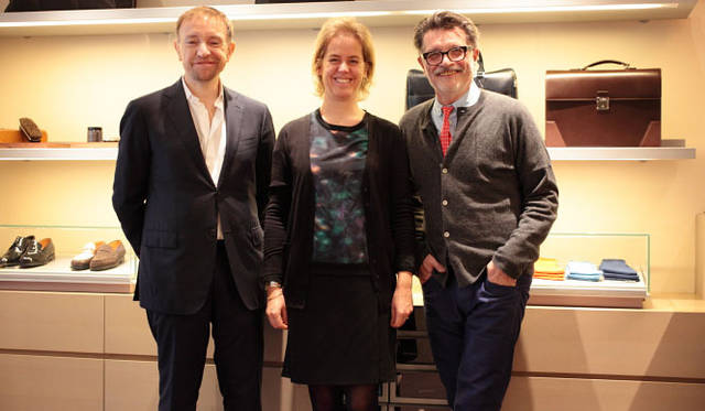 <strong>J.M. Weston｜ジェイエムウエストン</strong>　左から、ジェイエムウエストン ジャパン社長のクリスチャン・ピア氏、本社ヴァイス・ジェネラル・マネージャーのキャサリン・サラダンさん、ミッシェル・ペリー氏