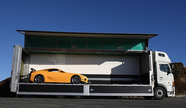<strong>Lexus LFA Nurburgring Package｜レクサス LFA ニュルブルクリンク パッケージ</strong>