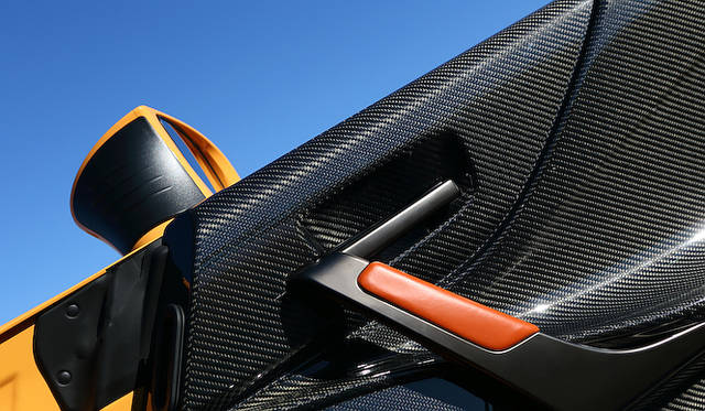 <strong>Lexus LFA Nurburgring Package｜レクサス LFA ニュルブルクリンク パッケージ</strong>