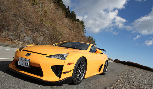 <strong>Lexus LFA Nurburgring Package｜レクサス LFA ニュルブルクリンク パッケージ</strong>
