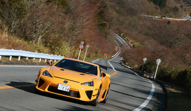 <strong>Lexus LFA Nurburgring Package｜レクサス LFA ニュルブルクリンク パッケージ</strong>