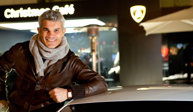 <strong>My Own Watch｜エジナルド・ベルトーリさん</strong>　ランボルギーニが南青山にオープンする期間限定（12月28日まで）のクリスマスカフェにて