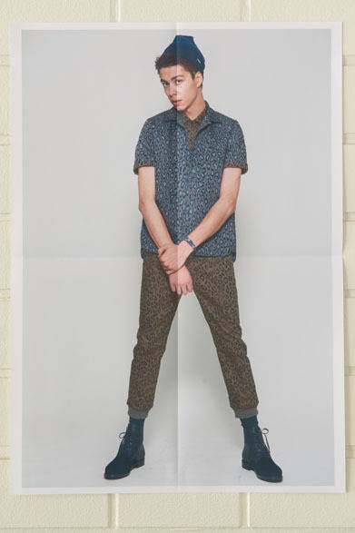 <strong>DISCOVERED｜ディスカバード</strong>　2013春夏コレクション　LEOPARD SHIRT1万7850円、LEOPARD RIB PANTS2万3100円、COTTON RIB CAP6300円、6HOLL BOOTS4万6200円