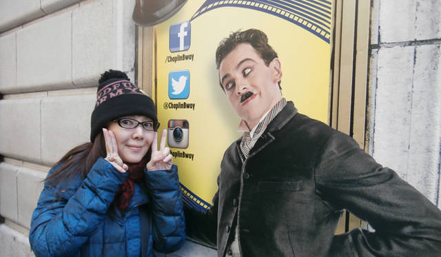 <strong>戸田恵子｜歌にドラマに観劇に、充実の2012年後半を振り返る</strong>　恒例のニューヨーク観劇ツアー、今年も敢行！