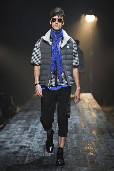 <strong>FACTOTUM｜ファクトタム</strong>　2013春夏コレクション　ギンガムチェックシャツブルゾン2万3100円