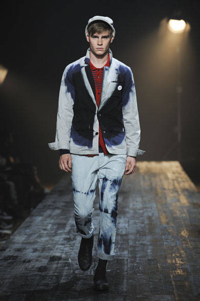 <strong>FACTOTUM｜ファクトタム</strong>　2013春夏コレクション　染めジャケット3万6750円