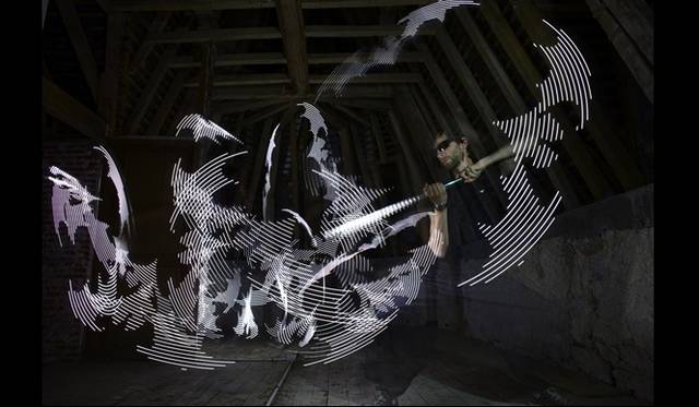 <strong>ART FILE 04｜「Mark-ing」</strong>　Moritz Waldemeyer　Wushu Sword/2011