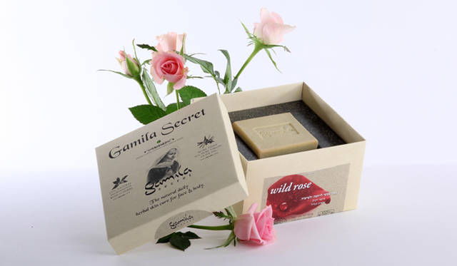 <strong>Gamila Seacret｜ガミラシークレット</strong>　希少な2種類のローズを用いた「ガミラシークレット ワイルドローズ」限定発売