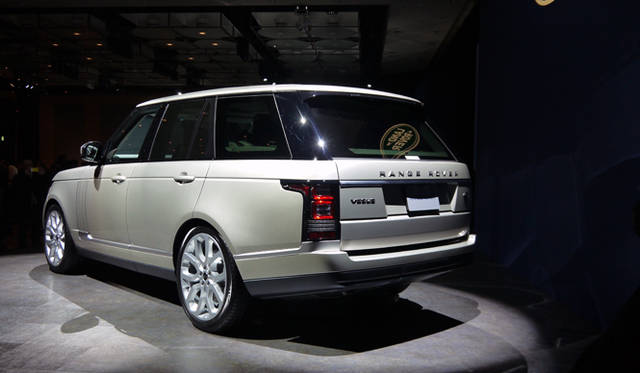 <strong>Land Rover Range Rover 5.0 V8 VOGUE｜ランドローバー レンジローバー 5.0 V8 ヴォーグ</strong>