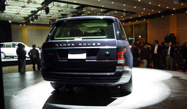 <strong>Land Rover Range Rover 5.0 V8 SUPERCHARGED VOGUE｜ランドローバー レンジローバー 5.0 V8 スーパーチャージド ヴォーグ</strong>
