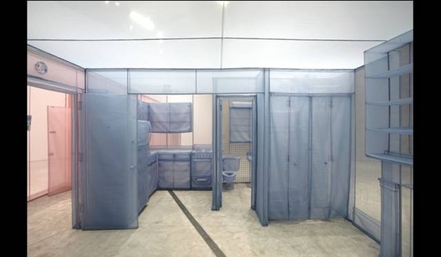 <strong>ART│『ス・ドホ│パーフェクト・ホーム』</strong>　《アメリカ合衆国ニューヨーク州 10011ニューヨーク市348西22番通り -アパートA、廊下と階段(金沢バージョン)》 2011-2012 作家蔵（C） Do Ho Suh