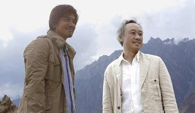 <strong>MOVIE｜宮本輝文学の最高峰を映画化した『草原の椅子』　</strong>　©2013「草原の椅子」製作委員会