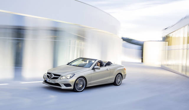 <strong>Mercedes-Benz E-Class Cabriolet｜メルセデス・ベンツ Eクラス カブリオレ</strong>