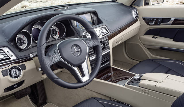 <strong>Mercedes-Benz E-Class Cabriolet｜メルセデス・ベンツ Eクラス カブリオレ</strong>